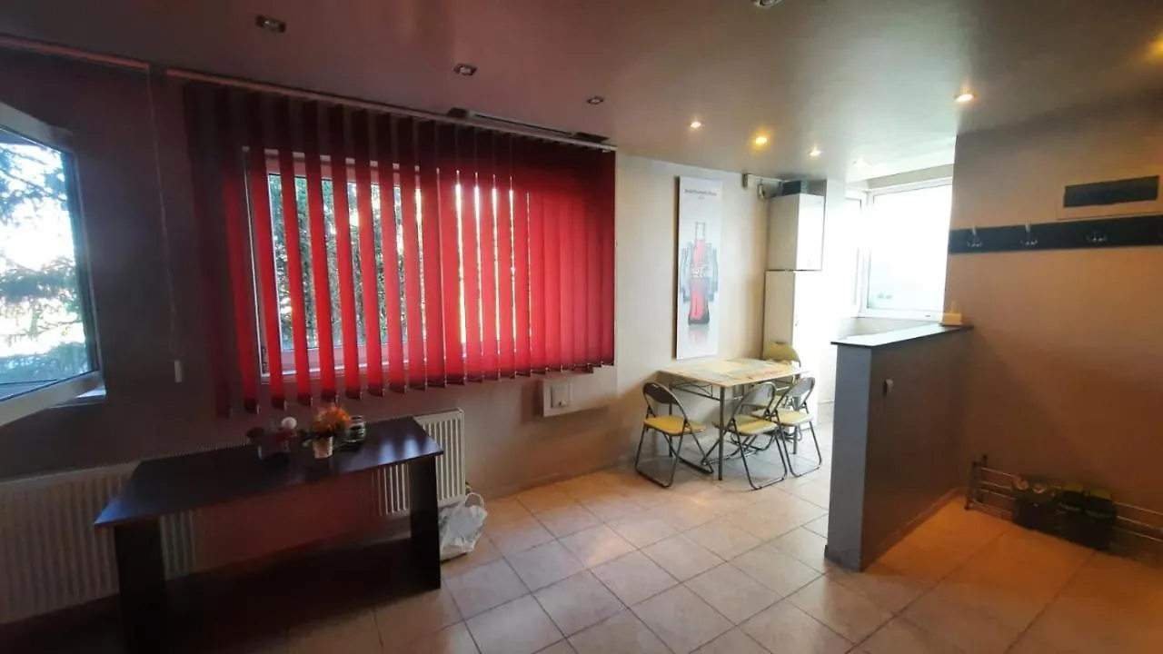 Spacious, Modern Condo In New Villa - Sleeps 6 Bucharest 0*,  Romania